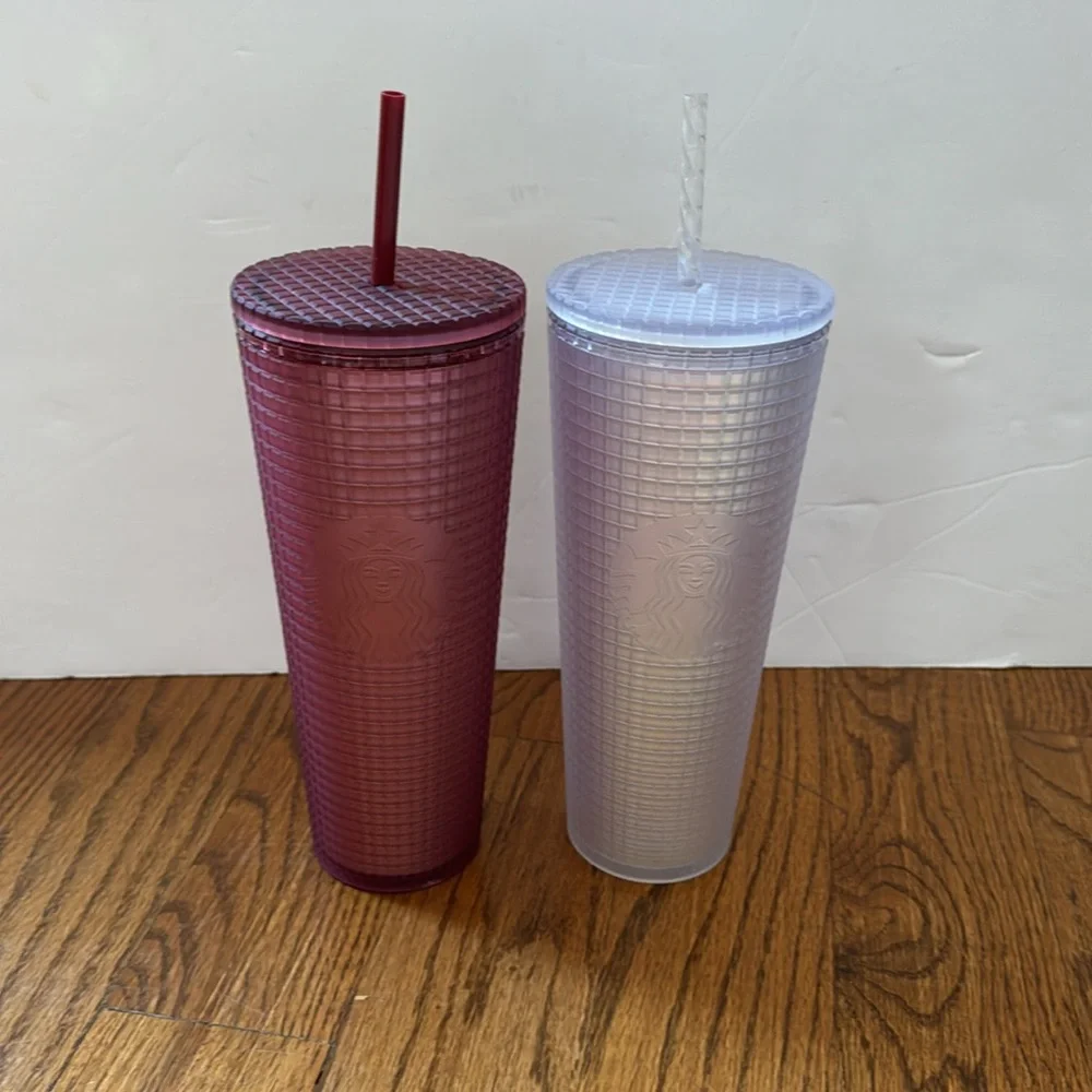Starbucks tumbler - bundle of 2 -  2022 and iridescent